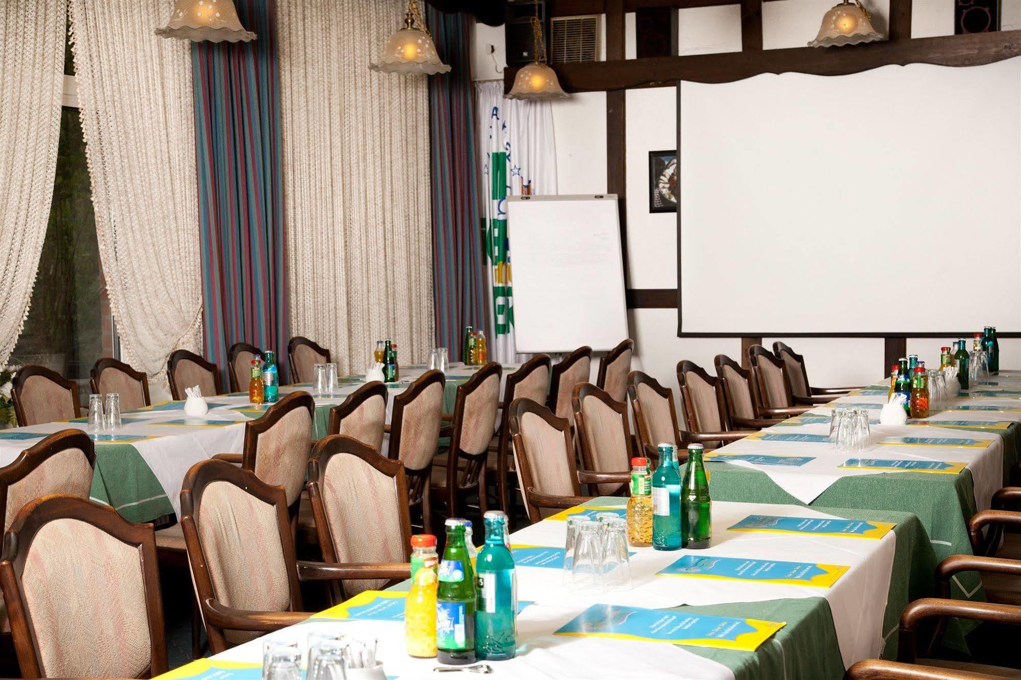 Hotel Gremersdorf - Zum Gruenen Jaeger 외부 사진