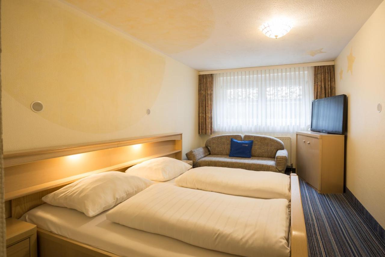 Hotel Gremersdorf - Zum Gruenen Jaeger 외부 사진