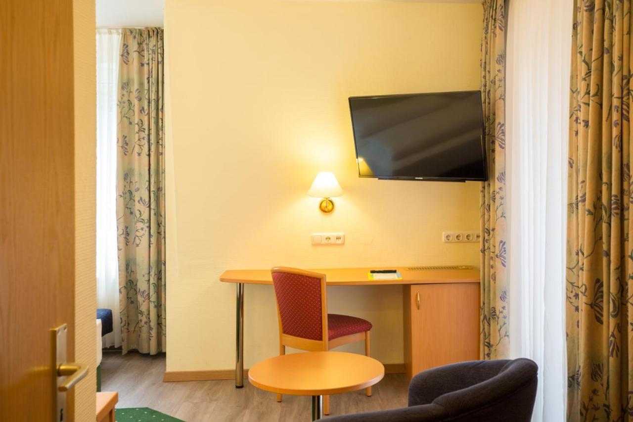 Hotel Gremersdorf - Zum Gruenen Jaeger 외부 사진